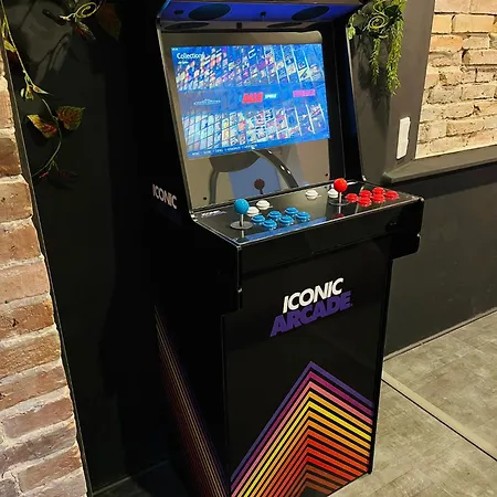 Overnight No4 - Arcade, Kino, Airhockey, Dart Isernhagen